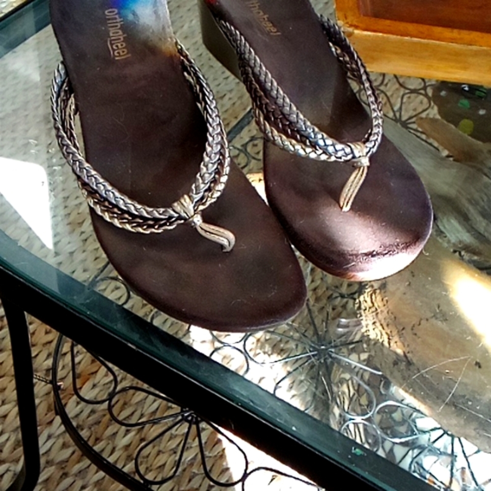 Orthaheel sandals